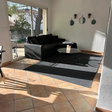 Maison Charmante A Avec Piscine Privee Tatil Evi